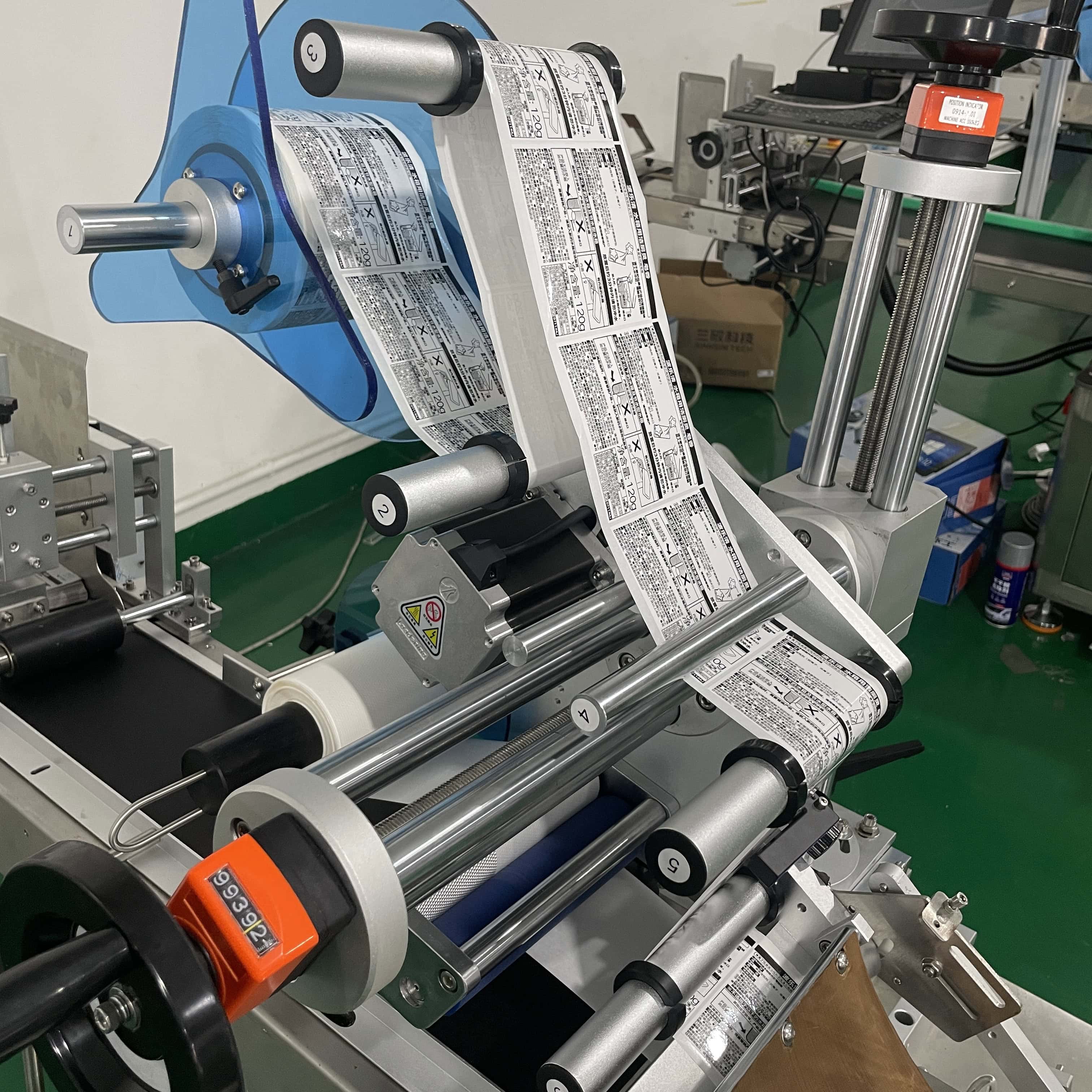 Automatic Labeling Machine Learning